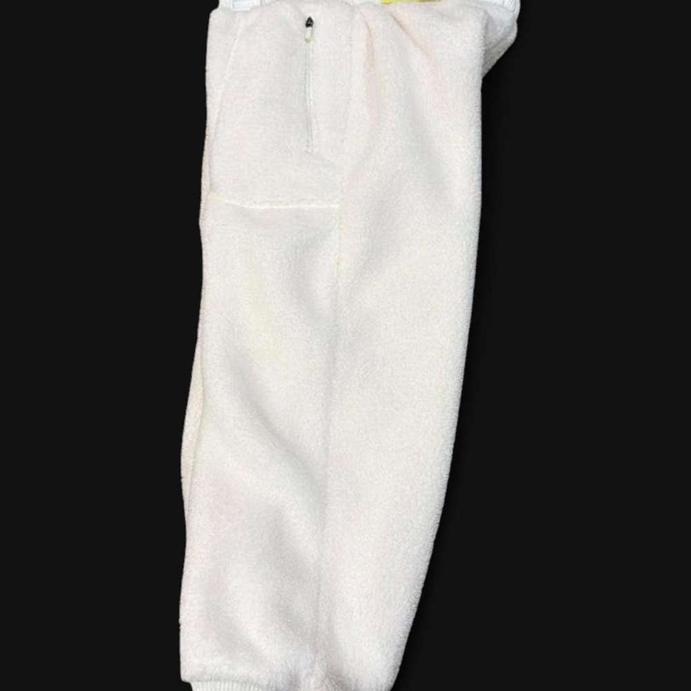 All in motion white faux-shearling pant size XS girls